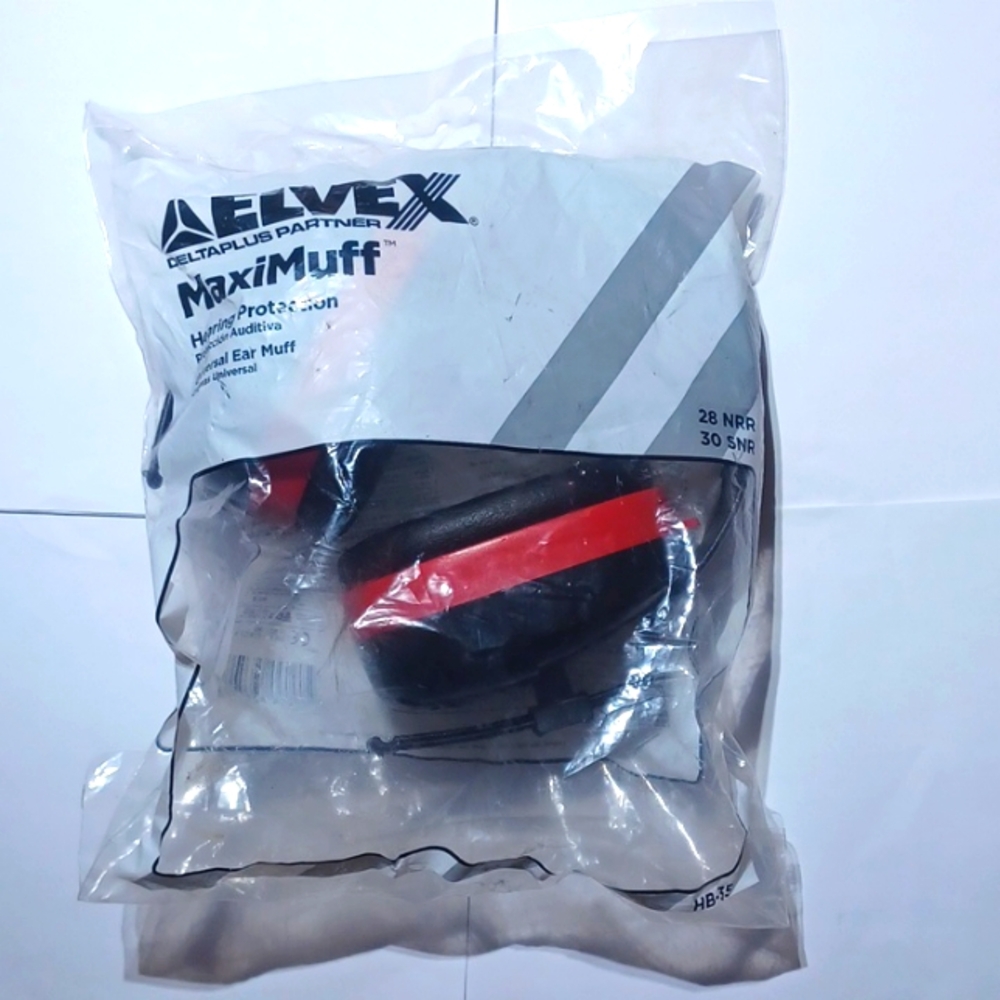 Ear Muff/Hearing Protection NWT